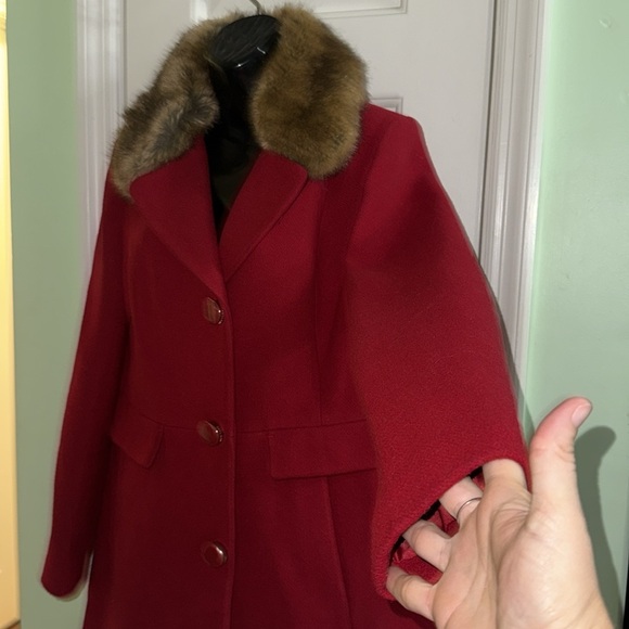 Kate Spade New York True Red Faux-Fur Trim Walker Coat Wool Blend Size Medium - Picture 6 of 15